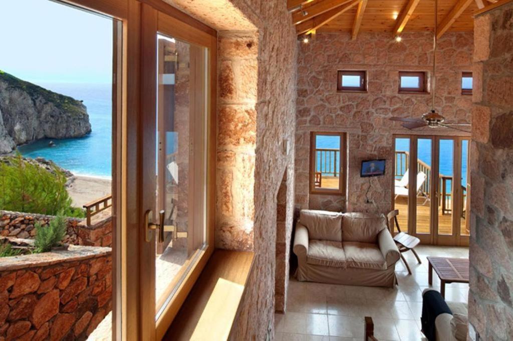 Beyond Villas Áyios Nikítas Exterior foto