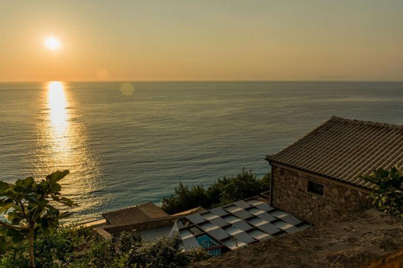 Beyond Villas Áyios Nikítas Exterior foto